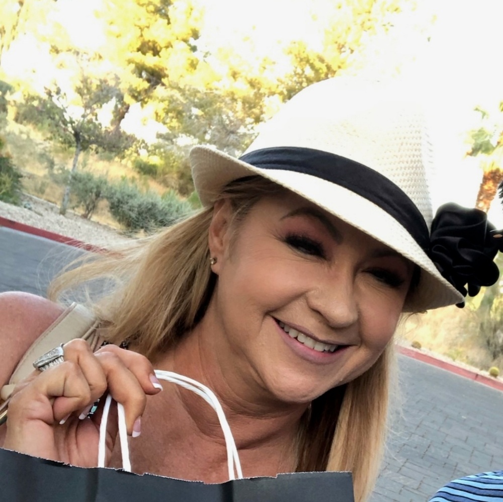 Meet your Posher, Kimberly